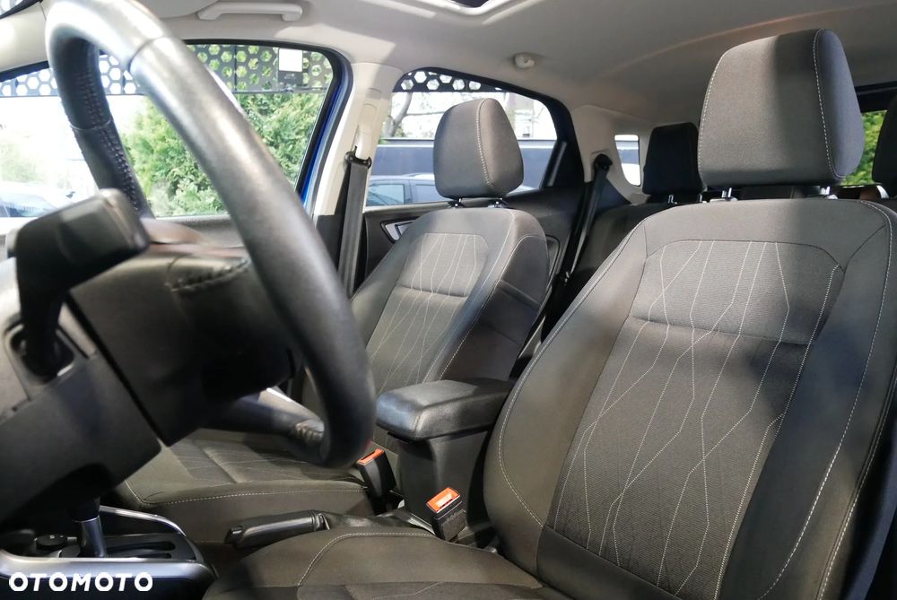 Ford EcoSport - 12