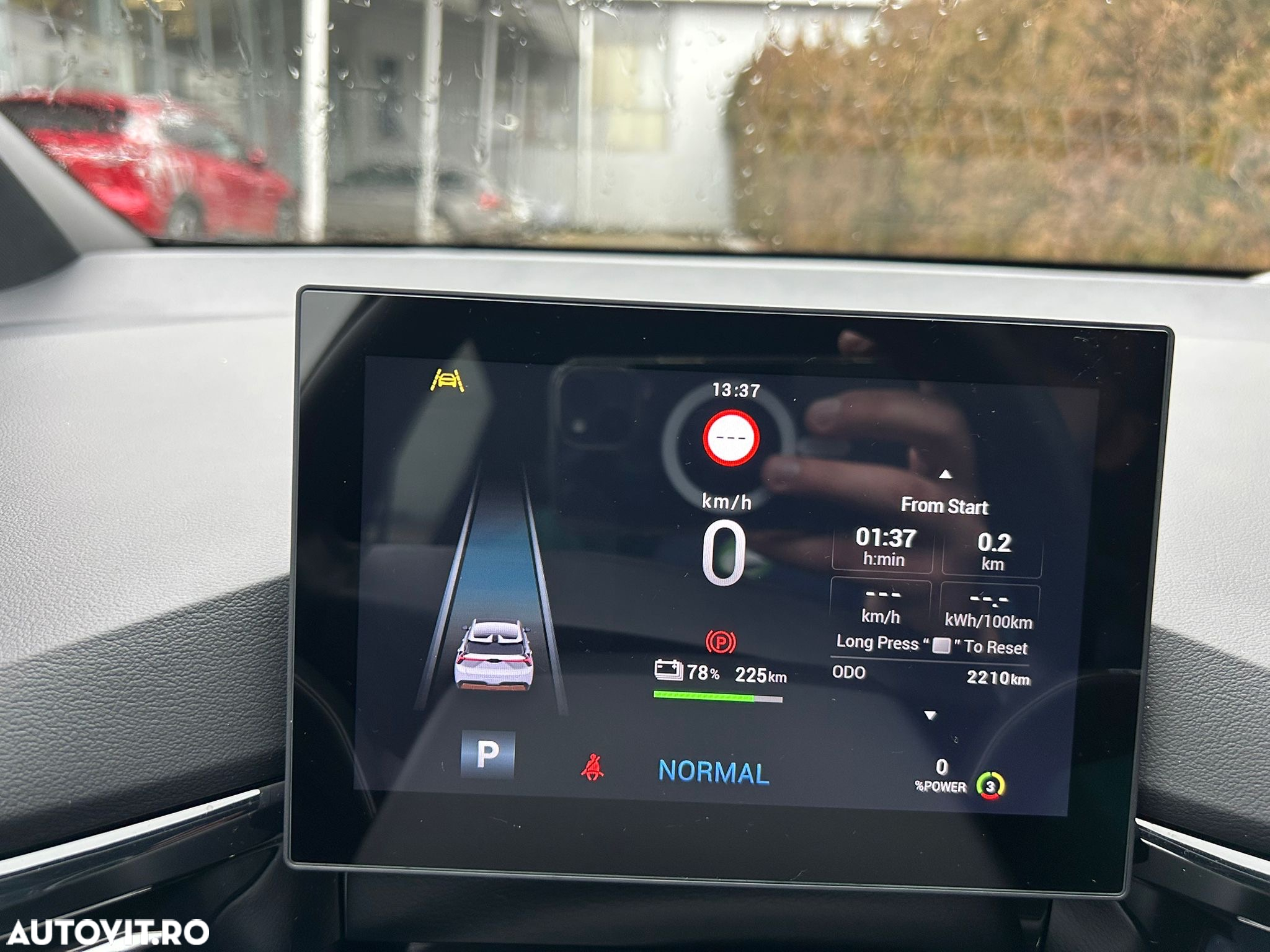 MG MG4 EV 64 kWh XPower - 24