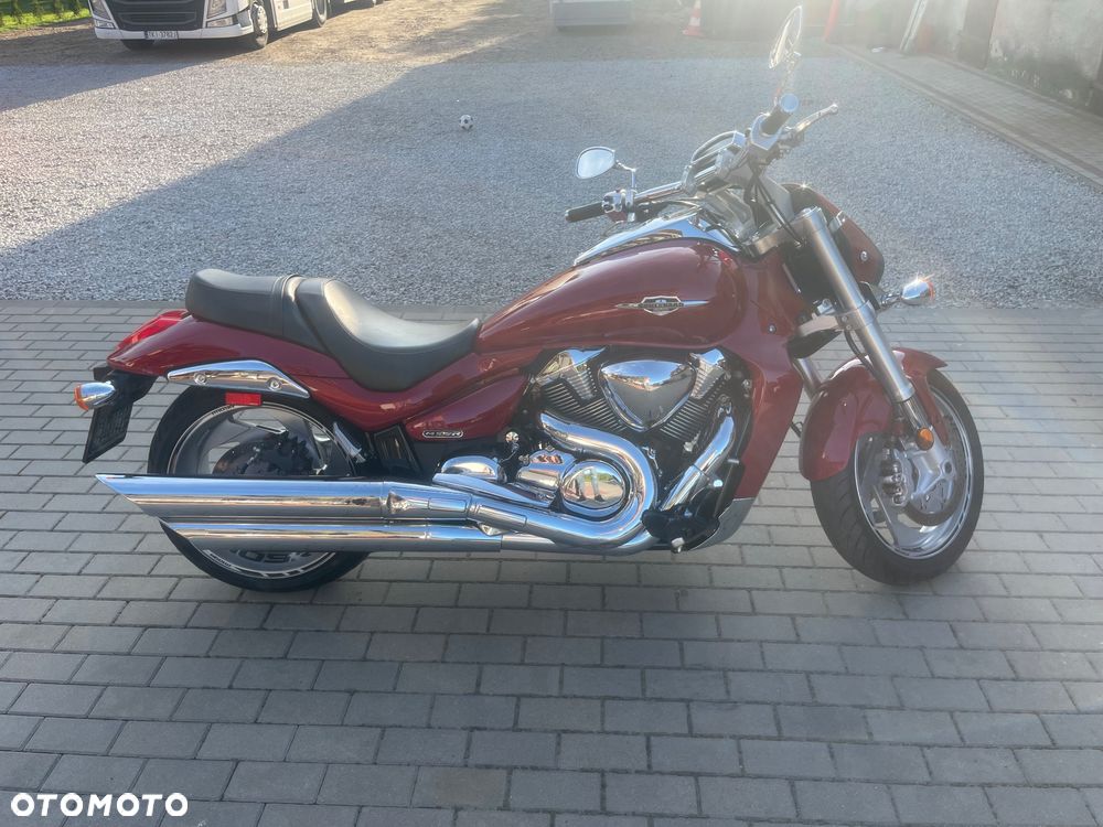 Suzuki Intruder - 2