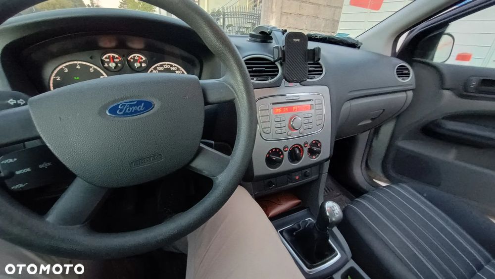 Ford Focus 1.6 Amber X - 3