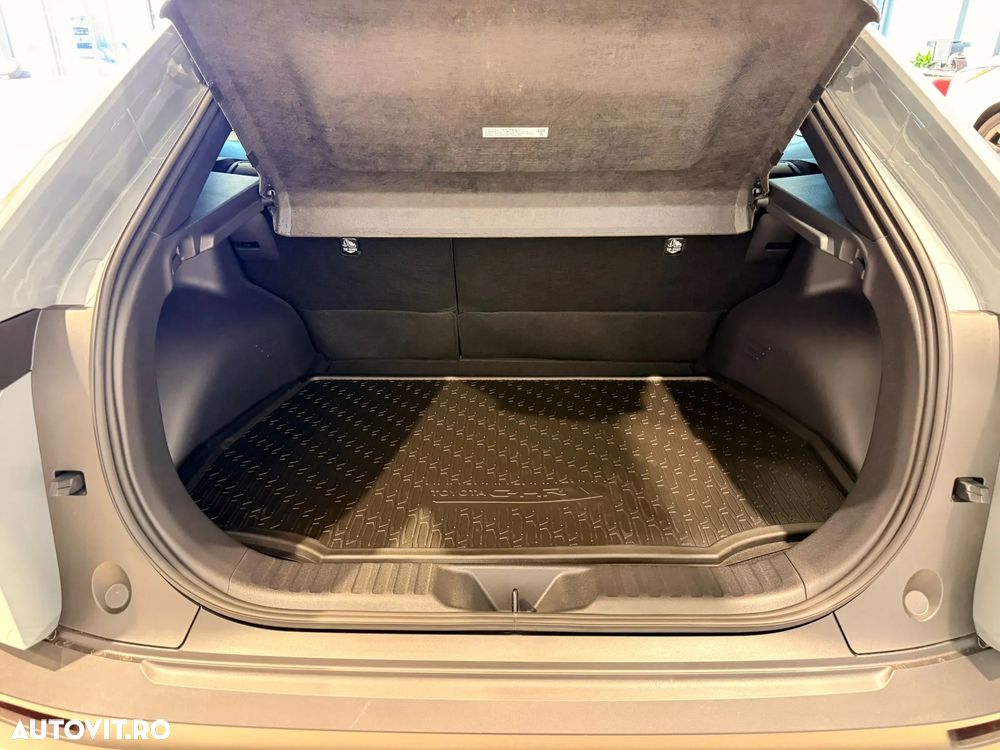 Toyota C-HR 72 kWh Dynamic Long Range - 26
