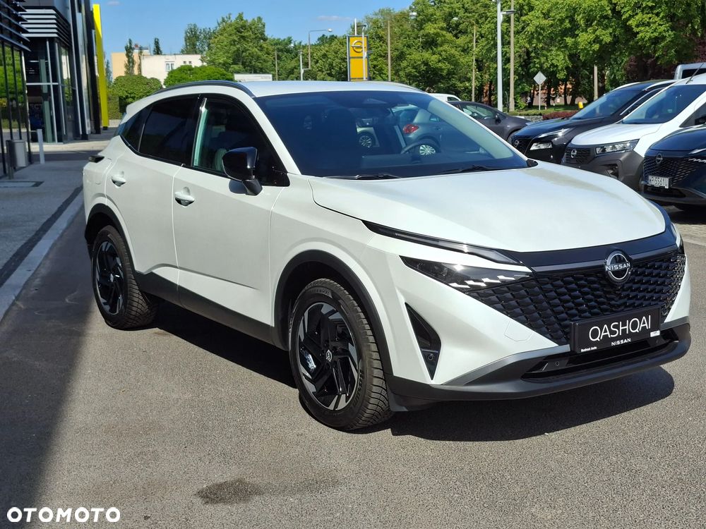 Nissan Qashqai 1.3 DIG-T MHEV N-Connecta Xtronic - 1