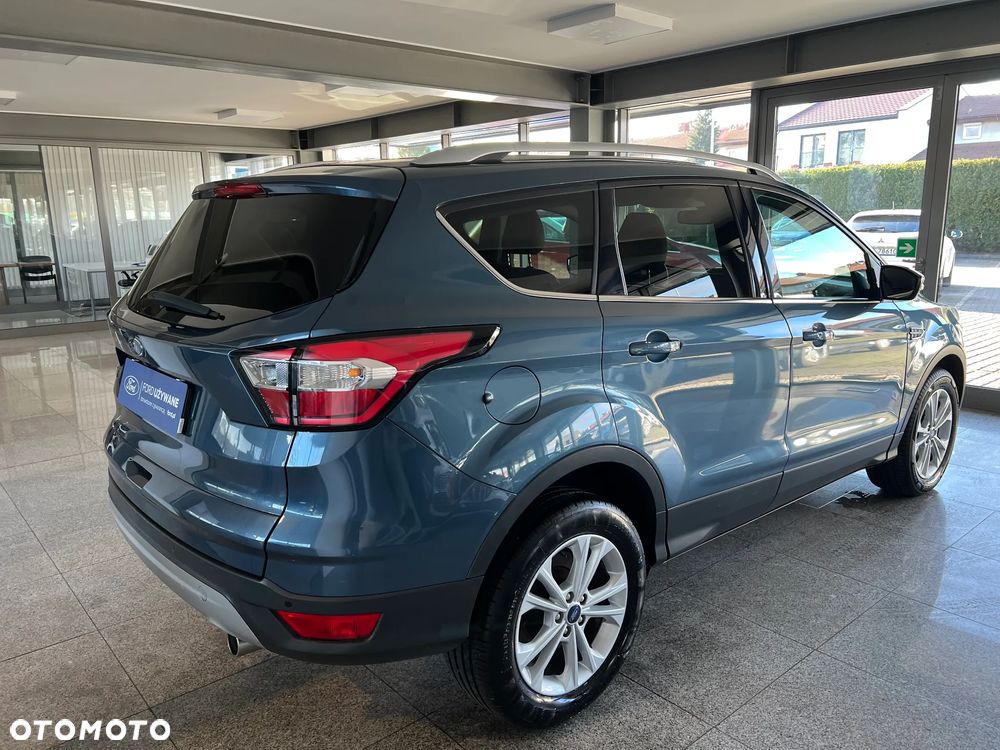 Ford Kuga 2.0 TDCi FWD Titanium - 16