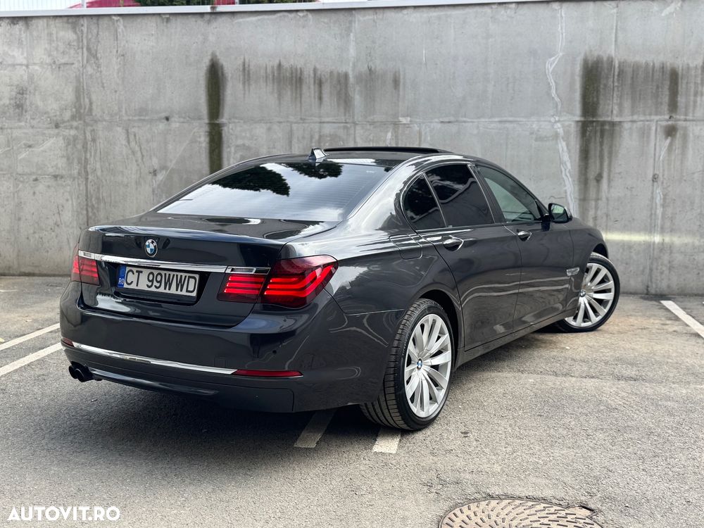 BMW Seria 7 730d xDrive - 4
