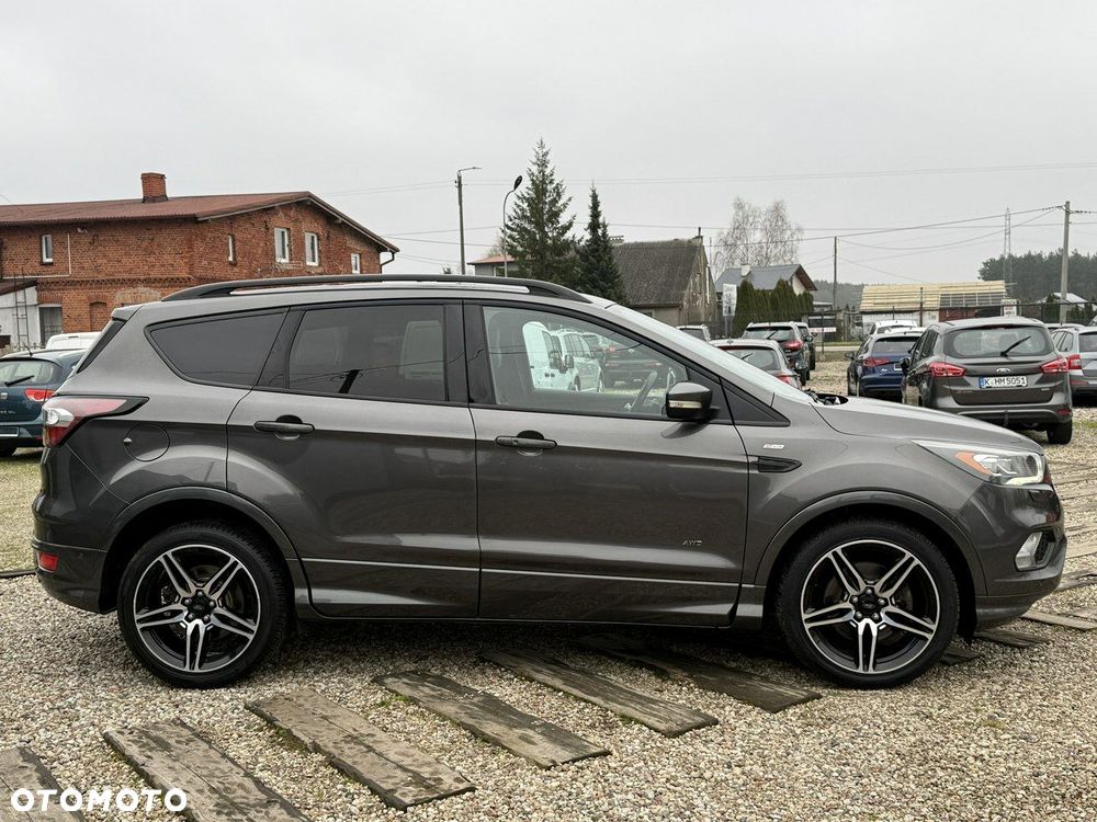 Ford Kuga - 14
