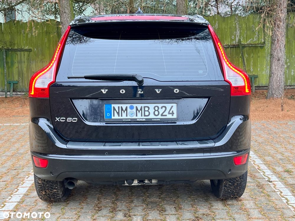 Volvo XC 60 2.4D Momentum - 7