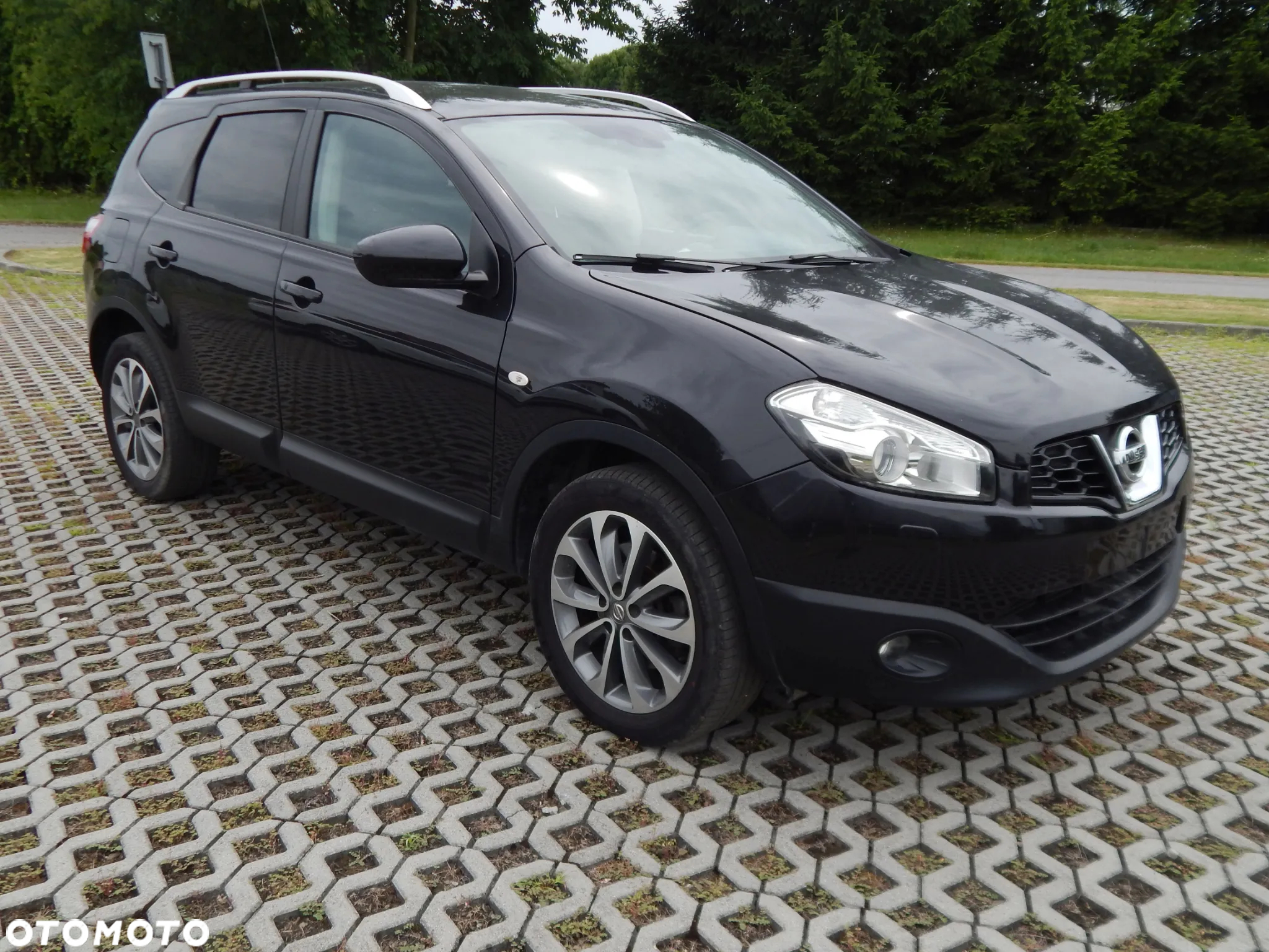 Nissan Qashqai+2 - 5