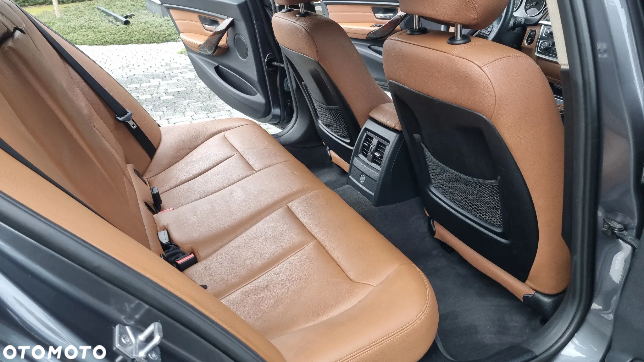 BMW Seria 3 328i Luxury Line - 15