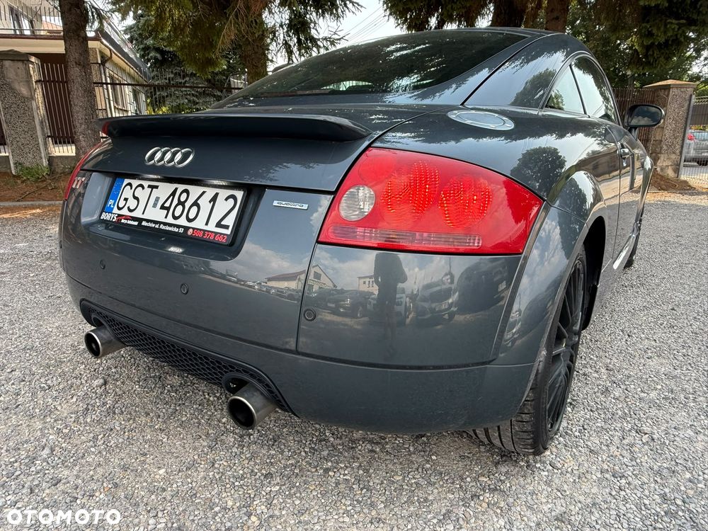Audi TT Coupé 1.8T Quattro - 40