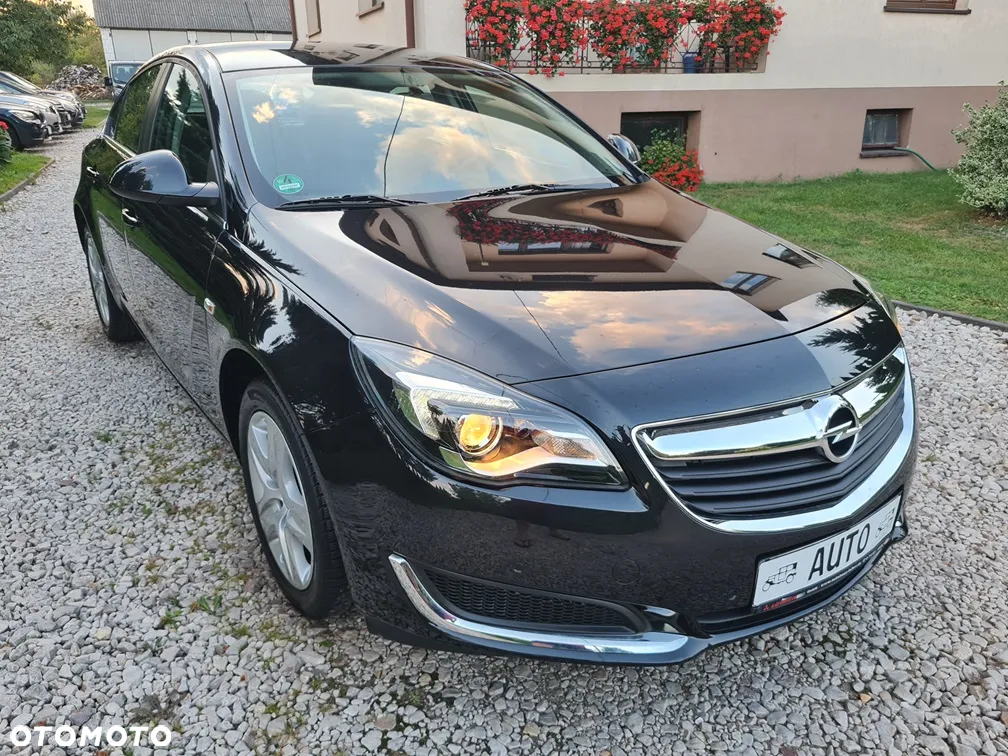 Opel Insignia 1.4 T Edition S&S - 9