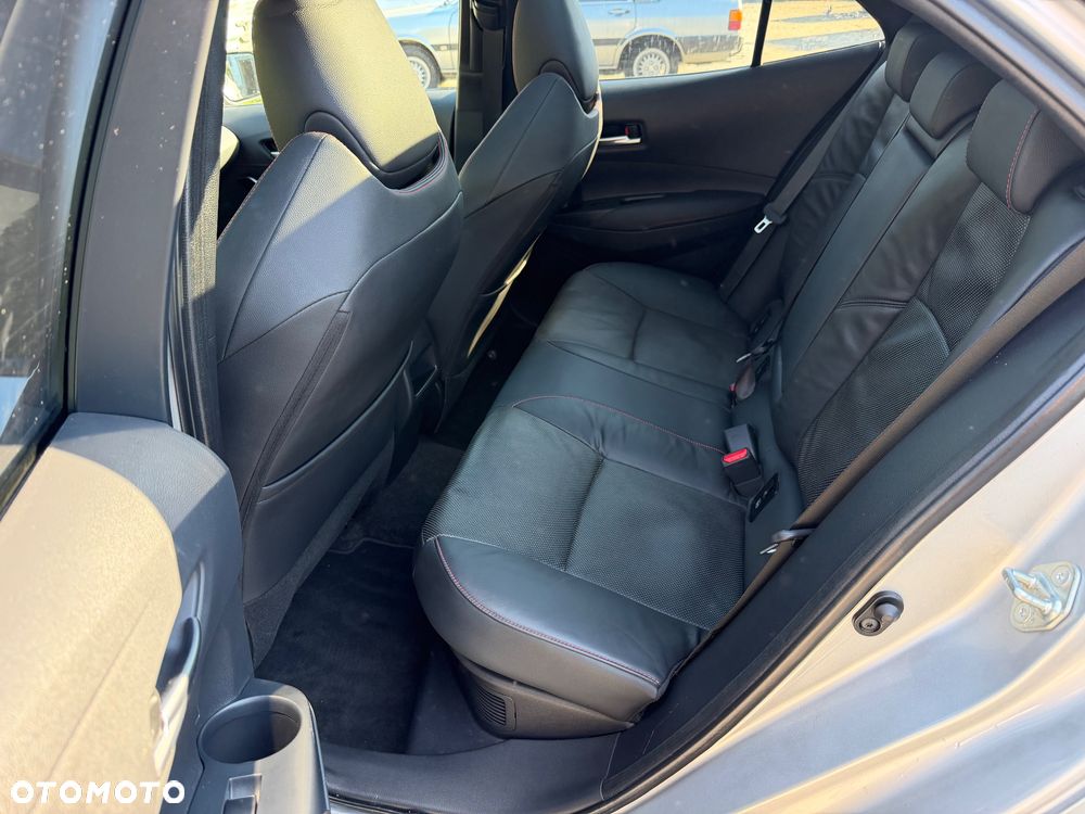Toyota Corolla 2.0 Hybrid GR Sport - 26