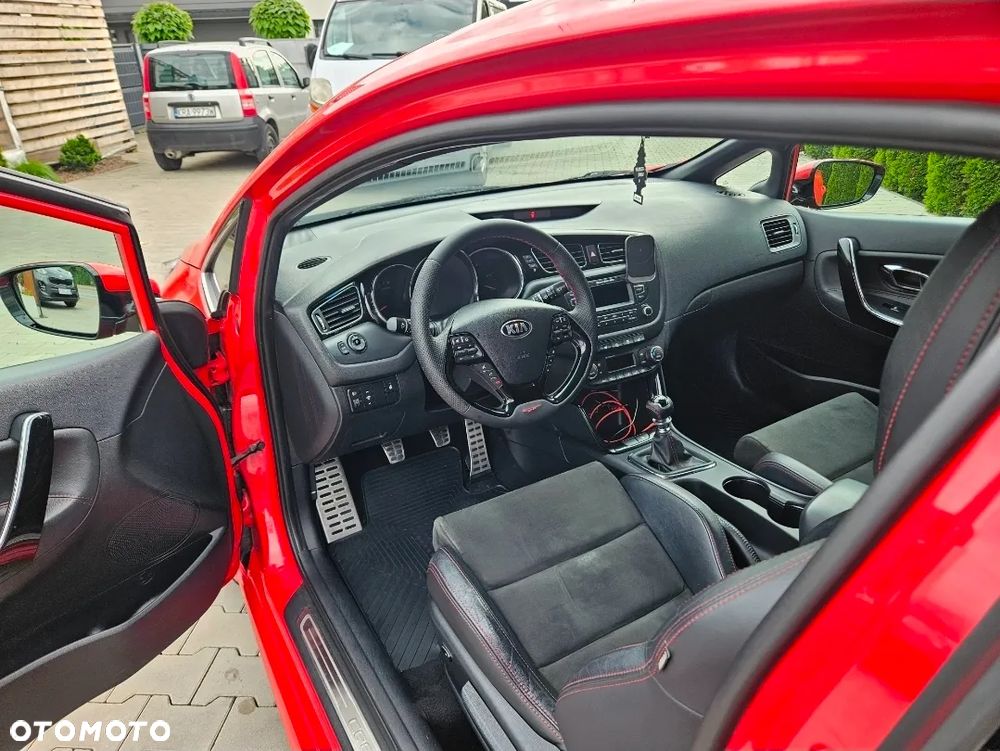 Kia Ceed 1.6 T-GDI GT XL - 12