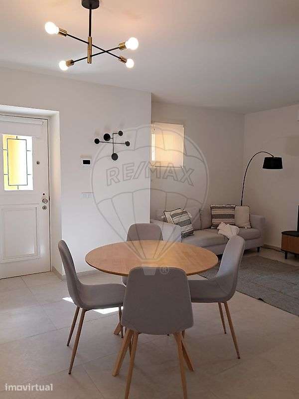 Apartamento T1 para arrendamento - Grande imagem: 2/25