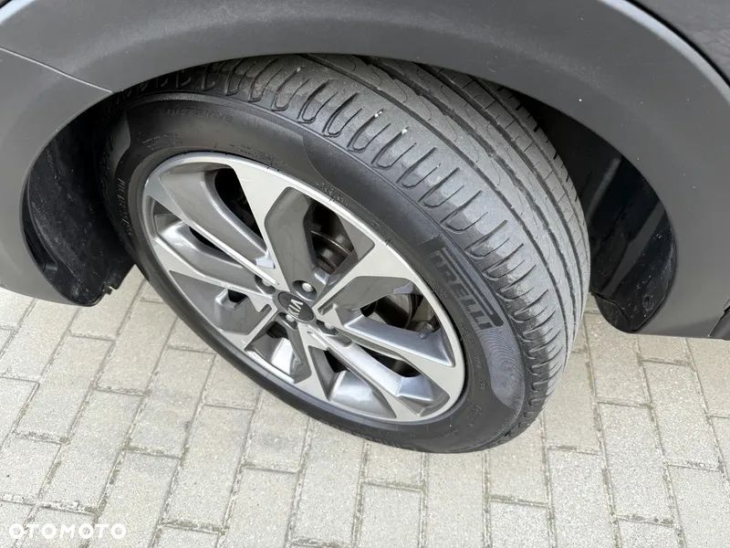 Kia Stonic 1.6 CRDi SCR L - 14