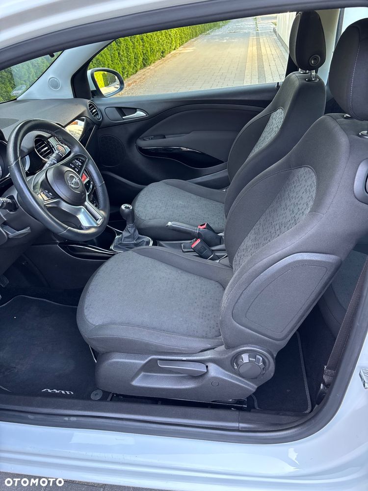 Opel Adam 1.4 Glam - 26