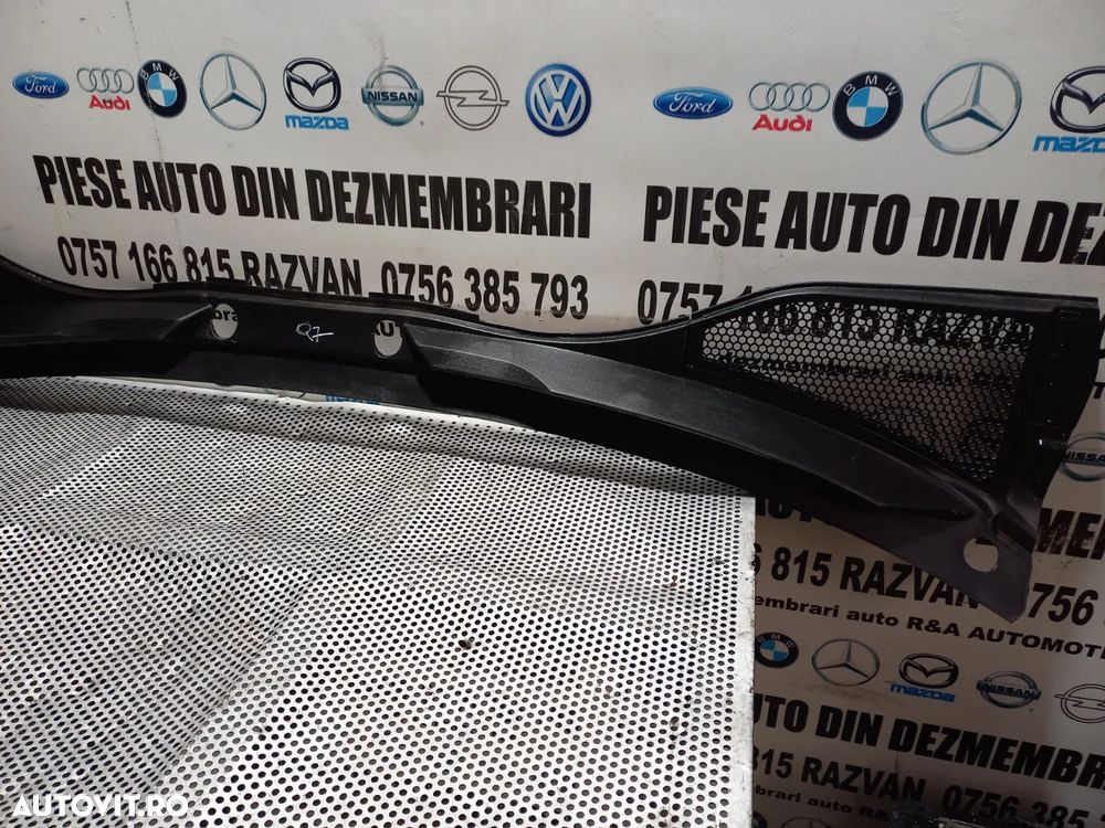 Grila Stergatoare Audi Q7 4L 2006-2007-2008-2009-2010-2011-2012-2013-2014-2015 - Dezmembrari Arad - 7
