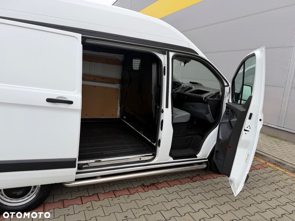 Ford TRANSIT CUSTOM - 22