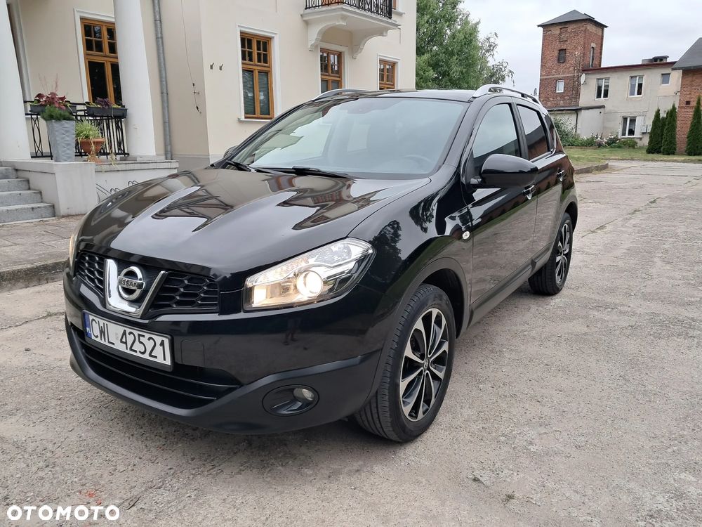 Nissan Qashqai - 1