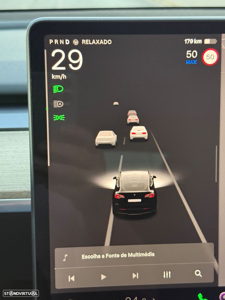 Tesla Model Y Standard - 45