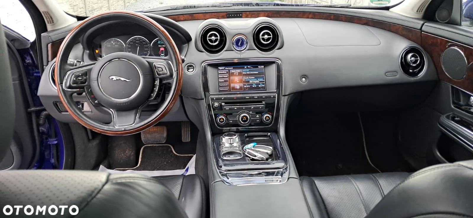 Jaguar XJ 5.0 V8 Premium Luxury - 14