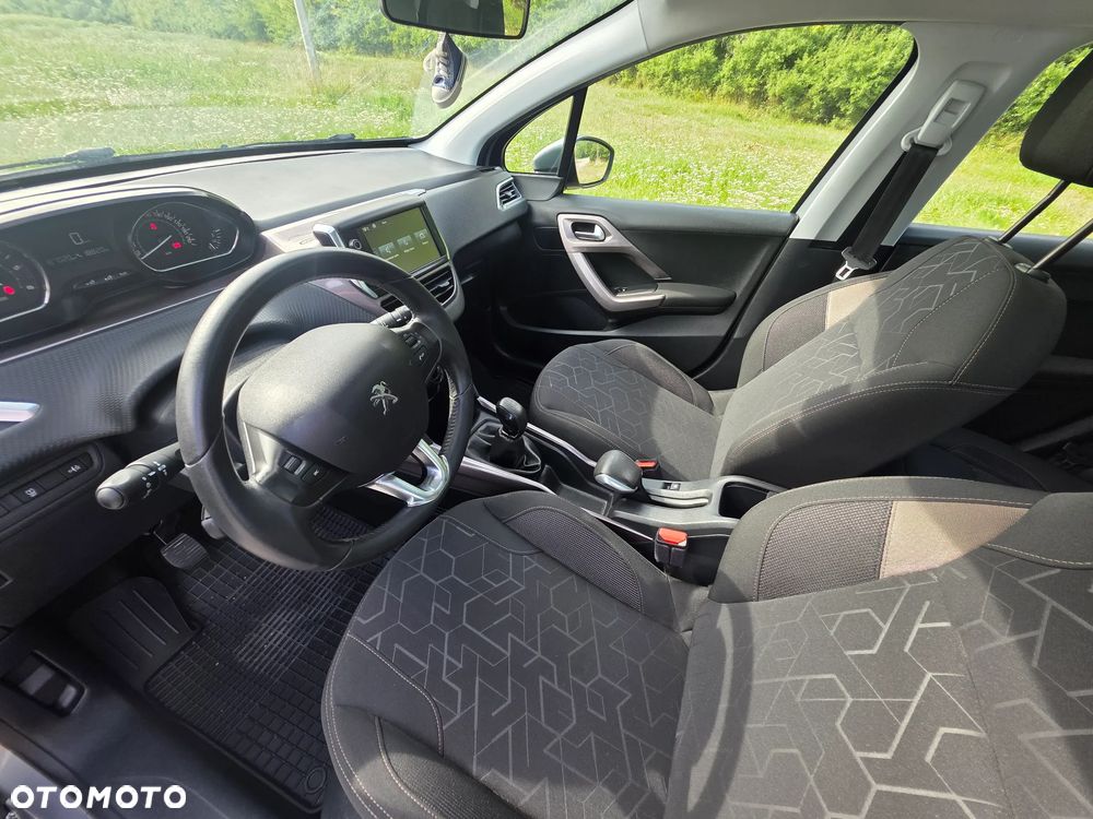 Peugeot 2008 1.4 HDi Active - 6