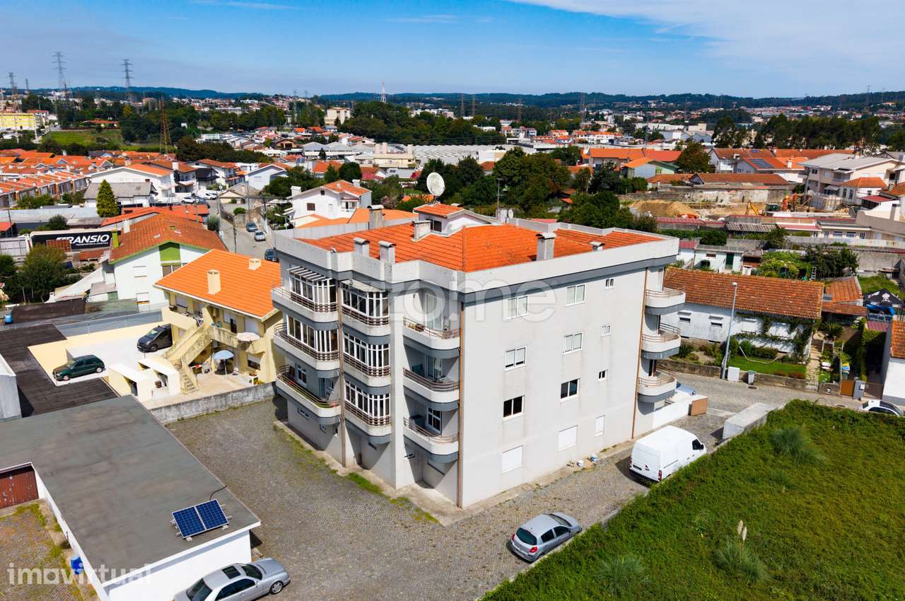 Apartamento T3 com Garagem Box - Gueifães, Maia - Grande imagem: 4/47