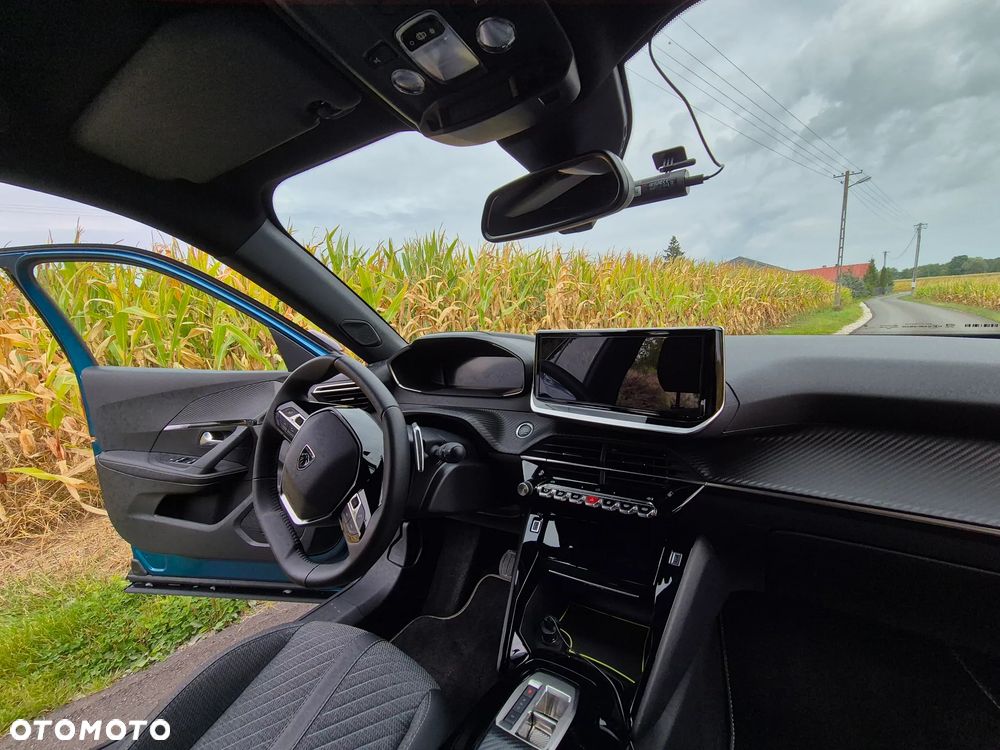 Peugeot 2008 Hybrid 136 e-DSC Allure - 8