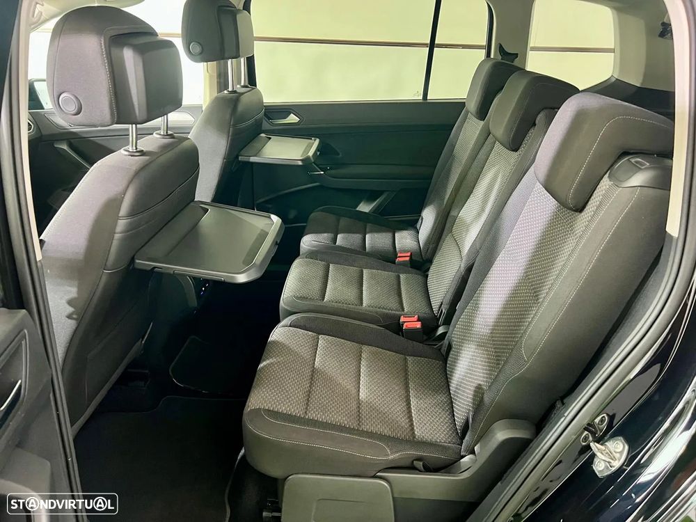 VW Touran 1.6 TDI Highline DSG - 16
