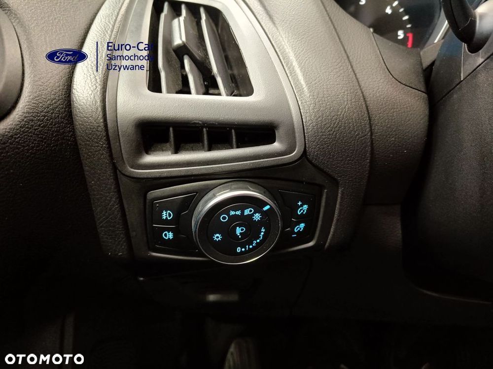 Ford Focus 1.5 TDCi SYNC Edition ASS - 17