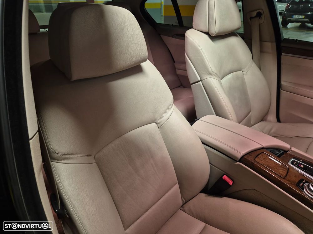 BMW 525 d Line Luxury Auto - 46