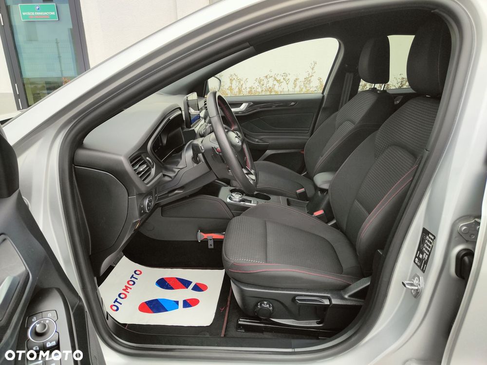 Ford Focus 1.5 EcoBoost Start-Stopp-System ST-LINE X - 15