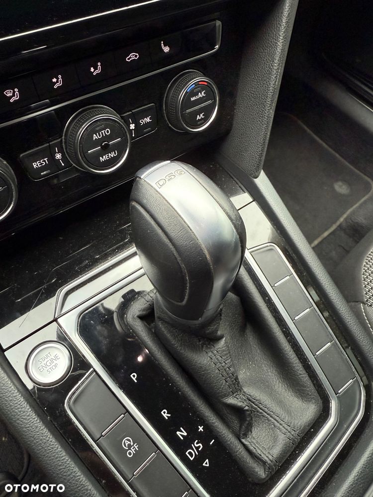 Volkswagen Arteon 2.0 TDI SCR DSG - 24