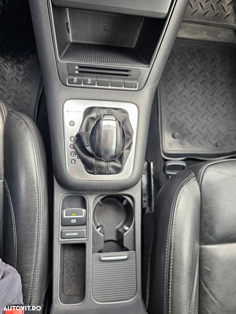 Volkswagen Tiguan 2.0 TDI 4Motion DSG Sport & Style - 11
