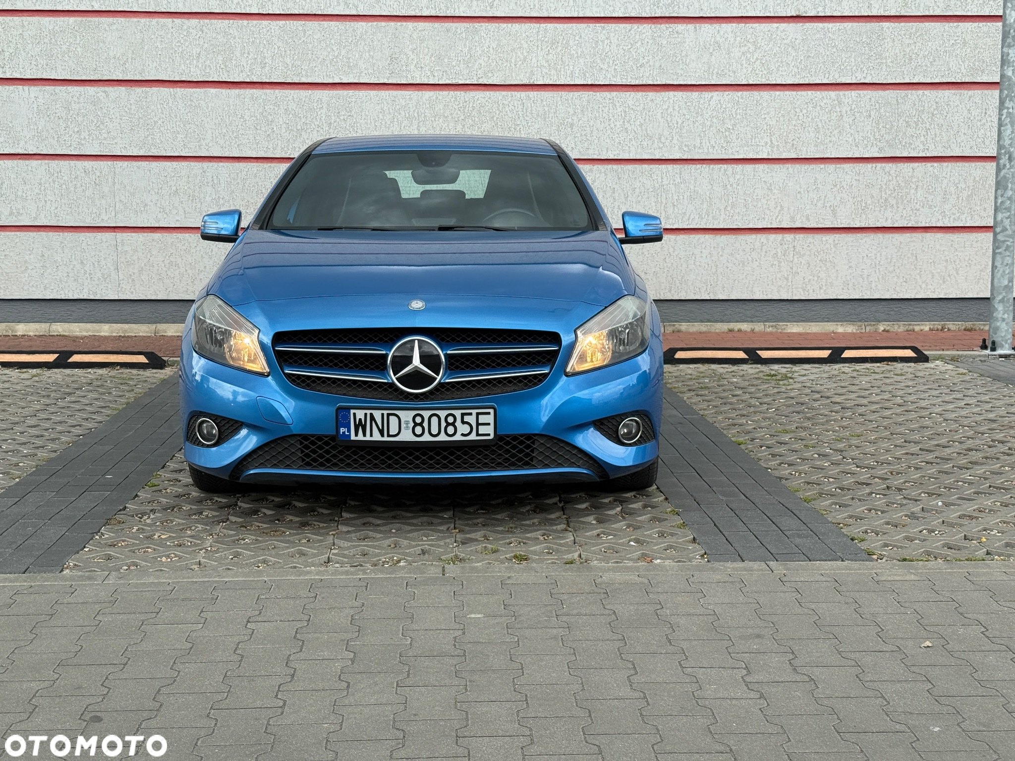 Mercedes-Benz Klasa A 180 (BlueEFFICIENCY) AMG Sport - 3