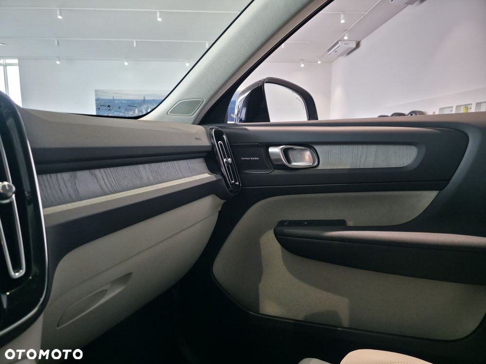 Volvo XC 40 - 13