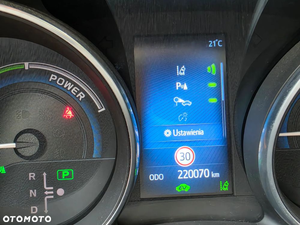 Toyota Auris - 12