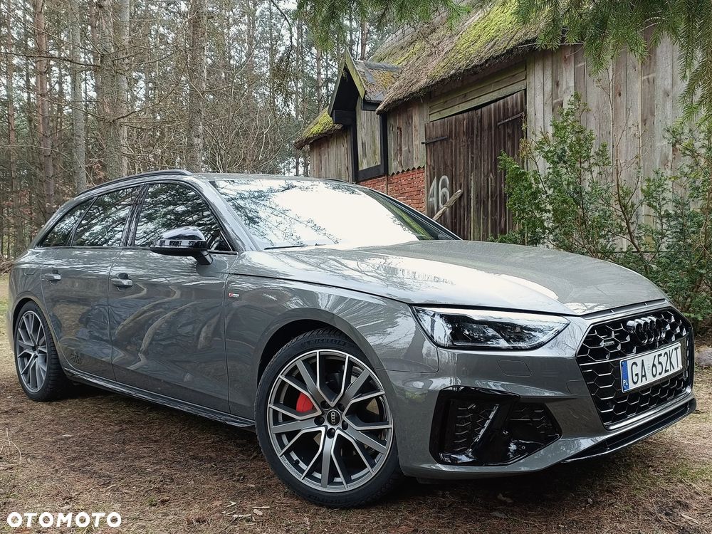 Audi A4 - 40