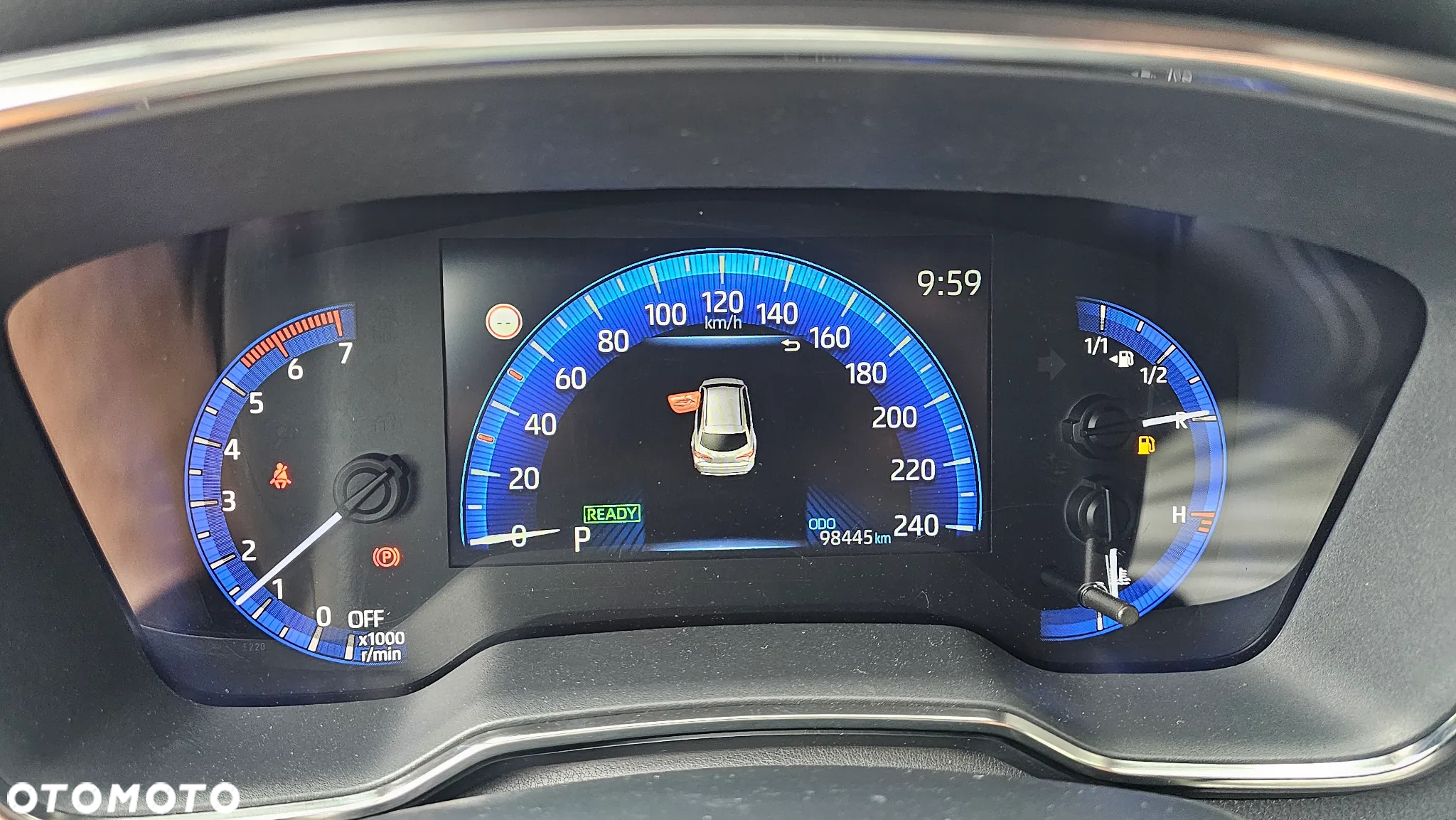 Toyota Corolla 1.8 Hybrid Business Edition - 8