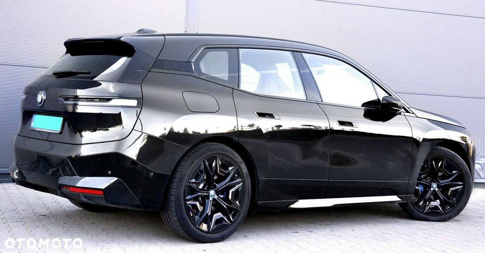 BMW iX xDrive40 76.6kWh Signature - 7