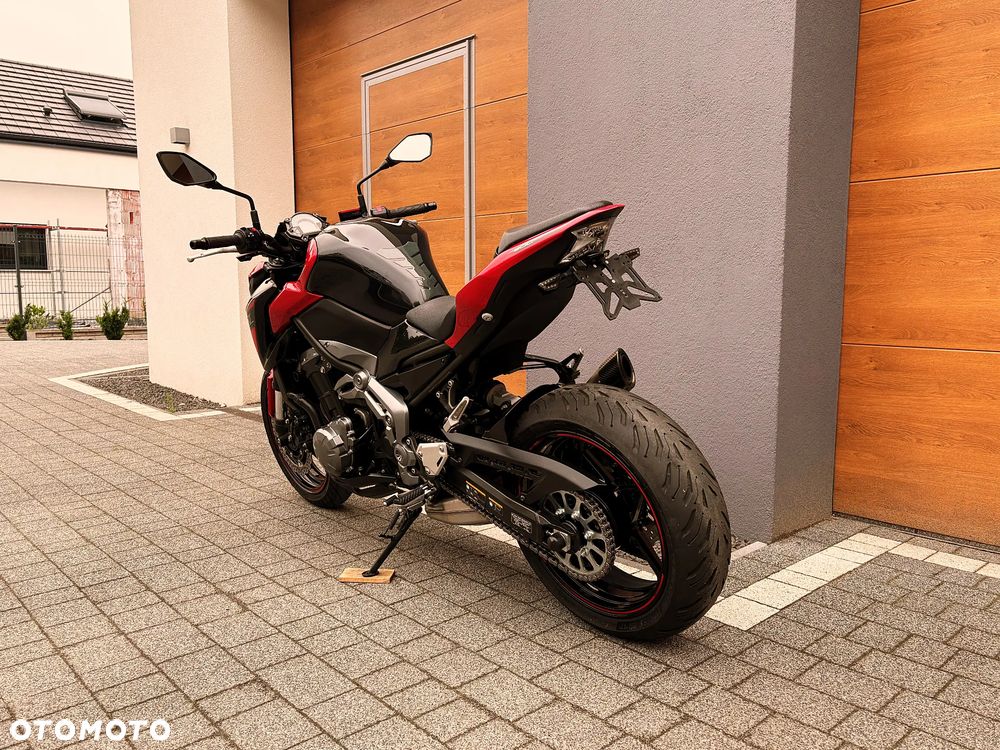 Kawasaki Z - 6