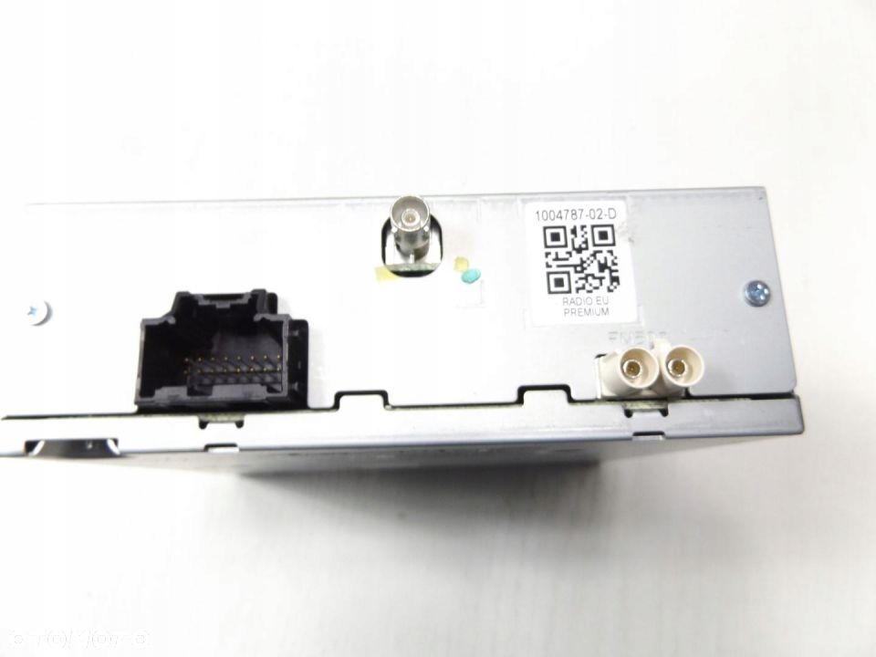 Tesla Model S P85D TUNER RADIO 1004787-02-D - 3
