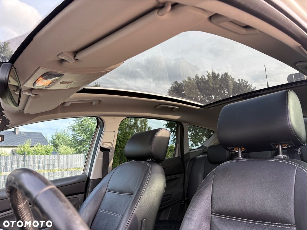 Ford Kuga 2.0 TDCi 4x4 Titanium - 19
