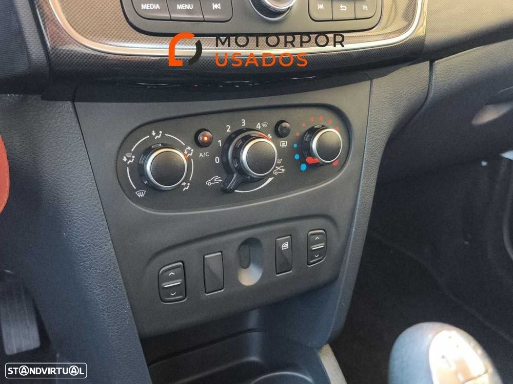 Dacia Sandero 0.9 TCe Comfort - 19