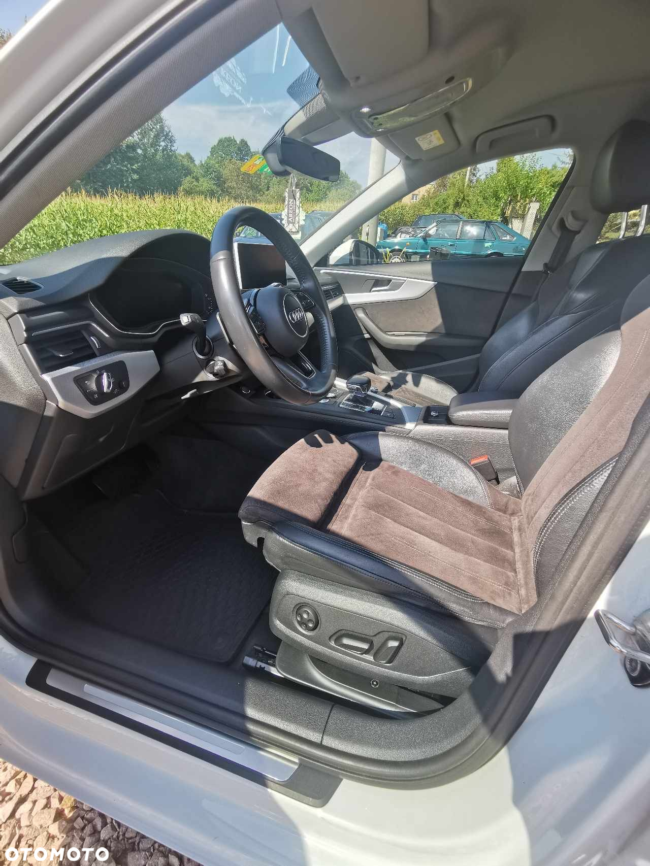 Audi A4 2.0 TDI Sport S tronic - 14