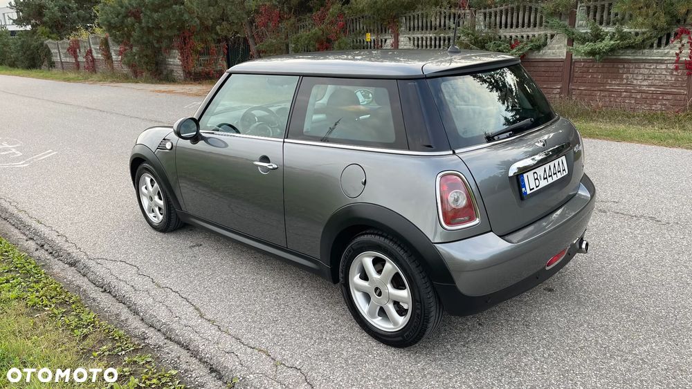 MINI ONE D - 3