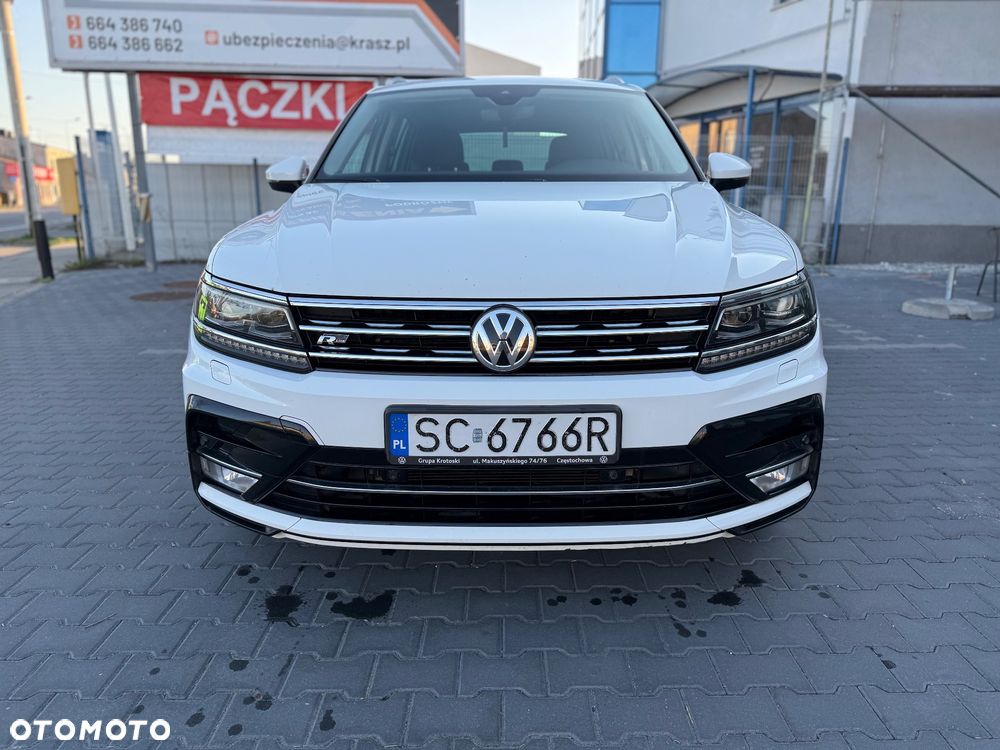 Volkswagen Tiguan ver-2-0-tdi-scr-4motion-dsg-r--line - 11