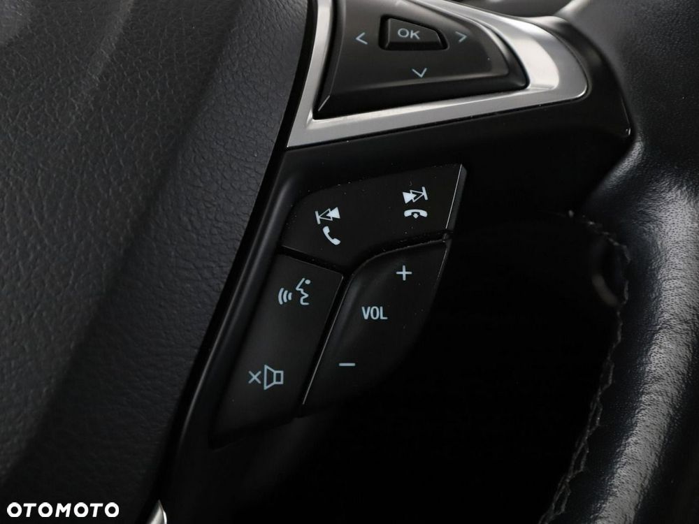 Ford Galaxy 1.5 EcoBoost S&S TITANIUM - 32