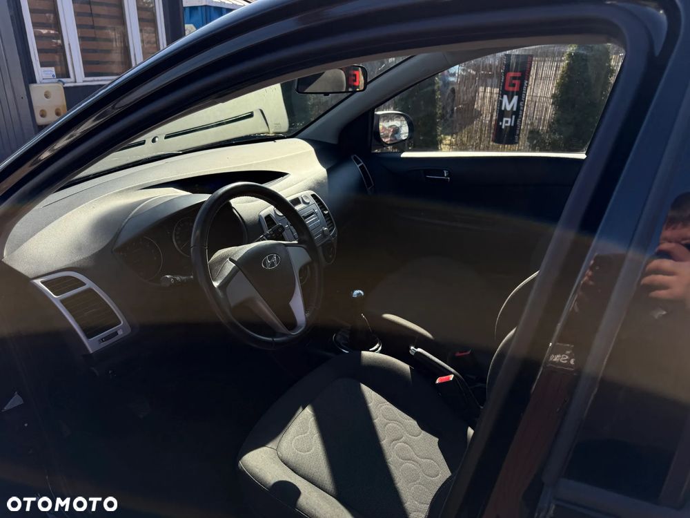 Hyundai i20 1.2 Edition Plus - 10