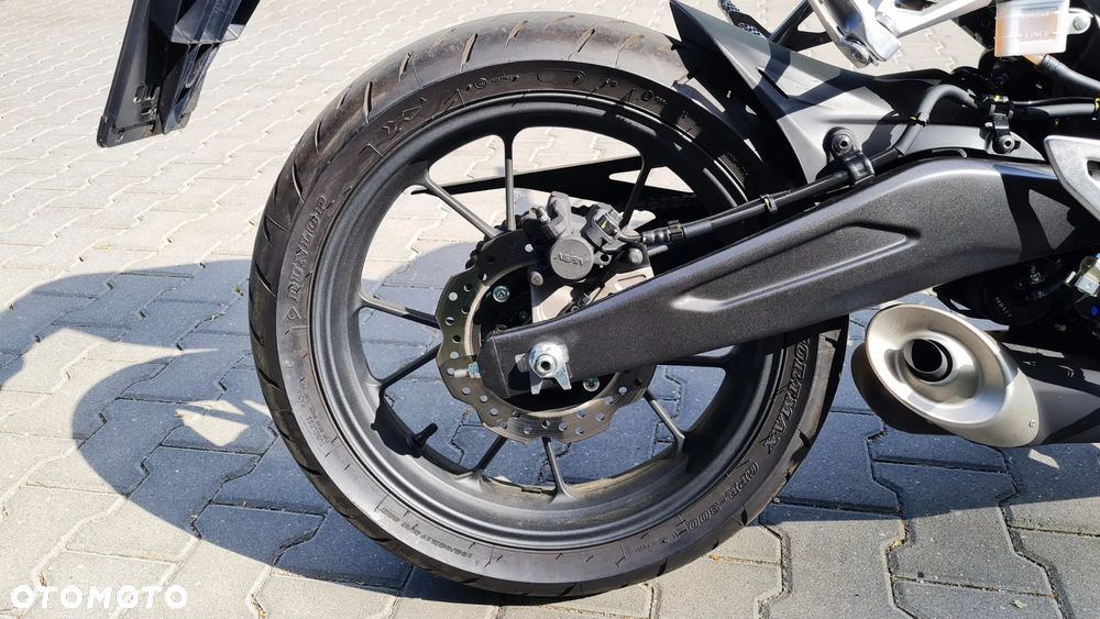 Honda CB - 9