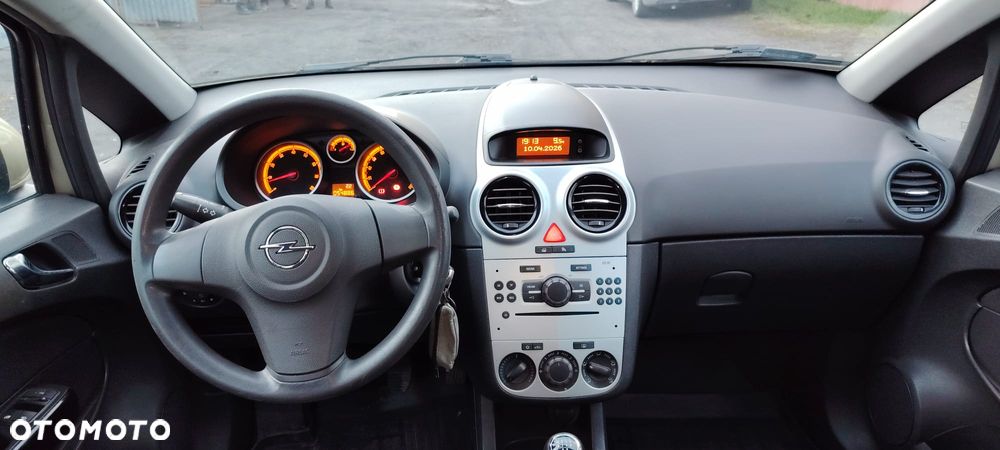Opel Corsa 1.2 16V Essentia - 20